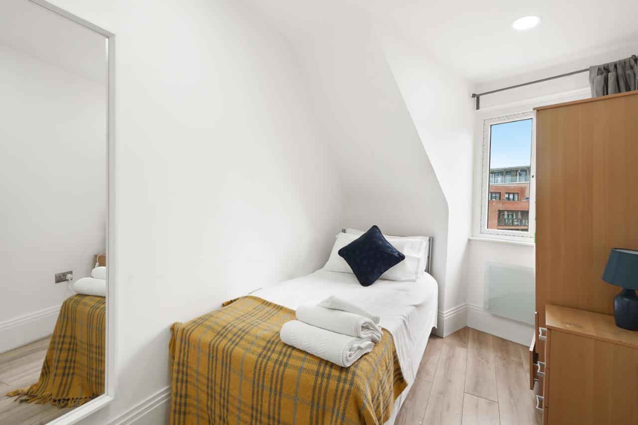 3Br Duplex Penthouse Harrow Centreアパートメント エクステリア 写真